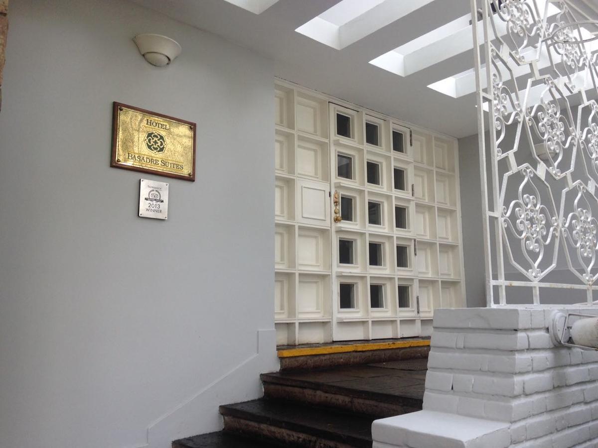 Hotel Basadre Suites Lima Exteriör bild